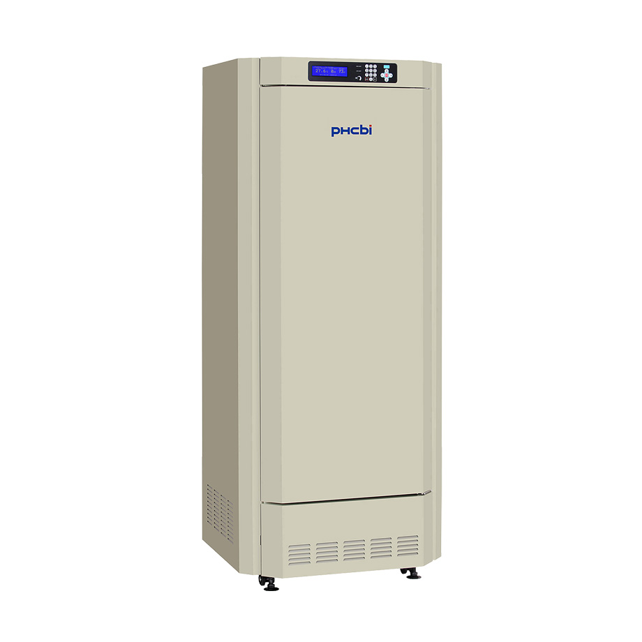 [4931120] Plant growth chamber, PHCbi MLR-352, 0-50°C, with light, 294 L
