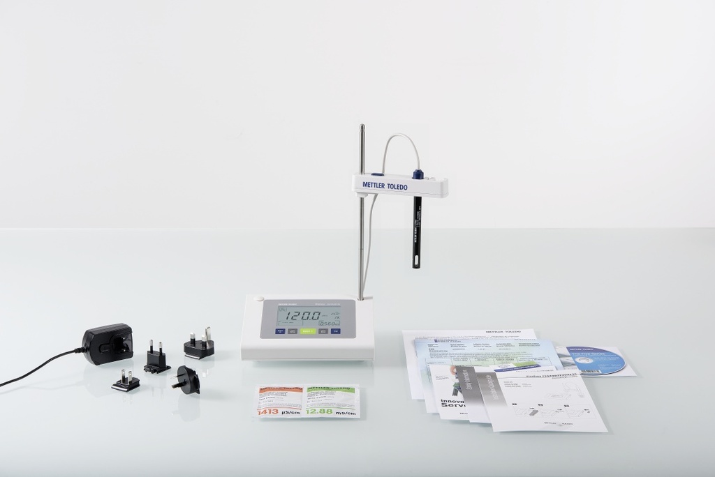 Conductivity meter, Mettler-Toledo FiveEasy F30-Std-Kit, with electrode
