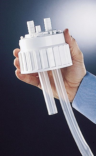 [7048082] Filling/Venting Closures w/2 ports,T 2162, 83B, ¼"