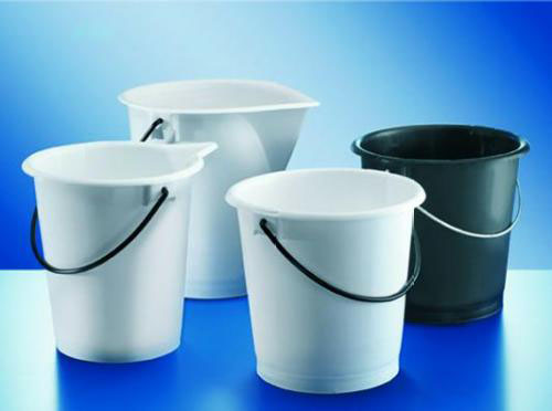 [9040010] Buckets, LDPE, graduated, labo ratory and industri